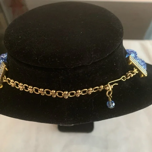 Authentic Heidi Daus - Signature Accent Necklace - Picture 9 of 9